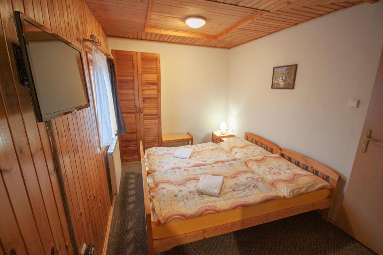 Levial Rooms Veľký Slavkov Exteriör bild