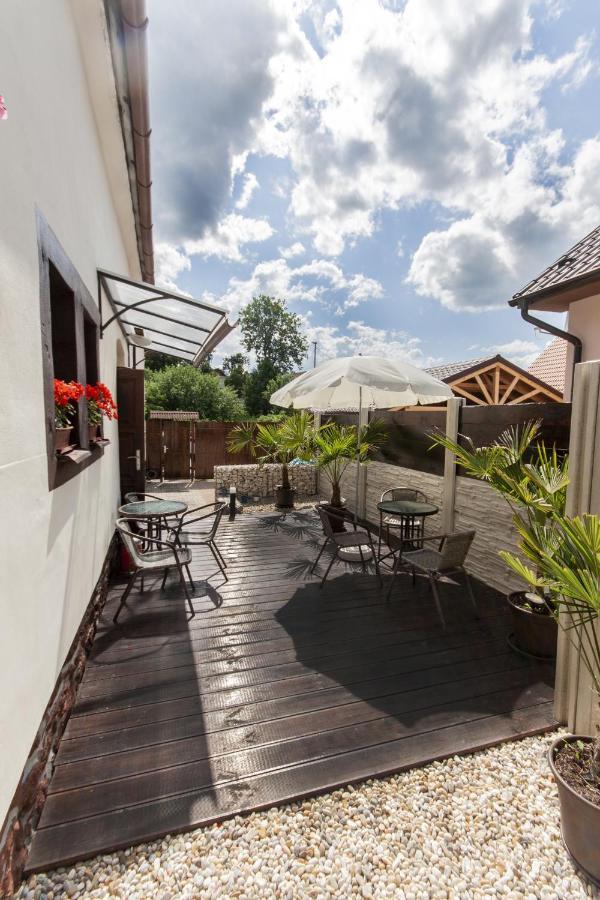Levial Rooms Veľký Slavkov Exteriör bild